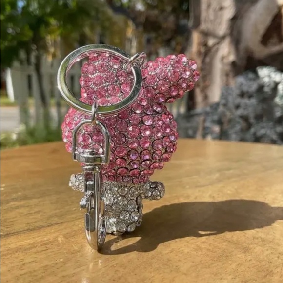 Just In Time for Yourself or Gift NIB Melody HK Full Bling Keychain/Bag Charm - Picture 6 of 6